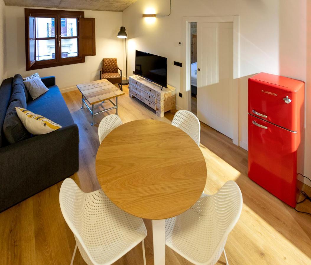 Erasmus Plaza Apartment ซาลามังกา ภายนอก รูปภาพ